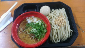 濃厚辛シビ坦々つけ麺　吉田商店